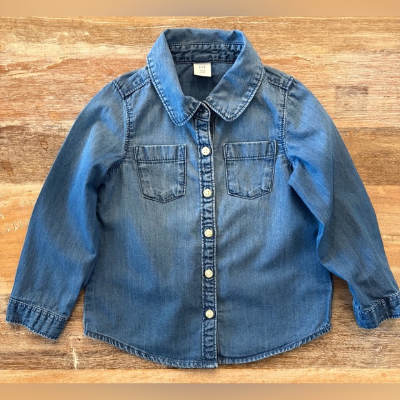 Baby GAP Toddler Medium Indigo Wash Button Down Shirt, Size 3 Years, 3T Unisex - Picture 2 of 8